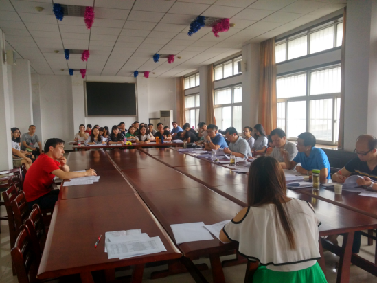 麻豆视频
举办2014级侦查学硕士研究生开题报告会