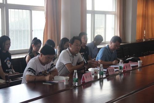 麻豆视频
召开公安教育理论与实践座谈会